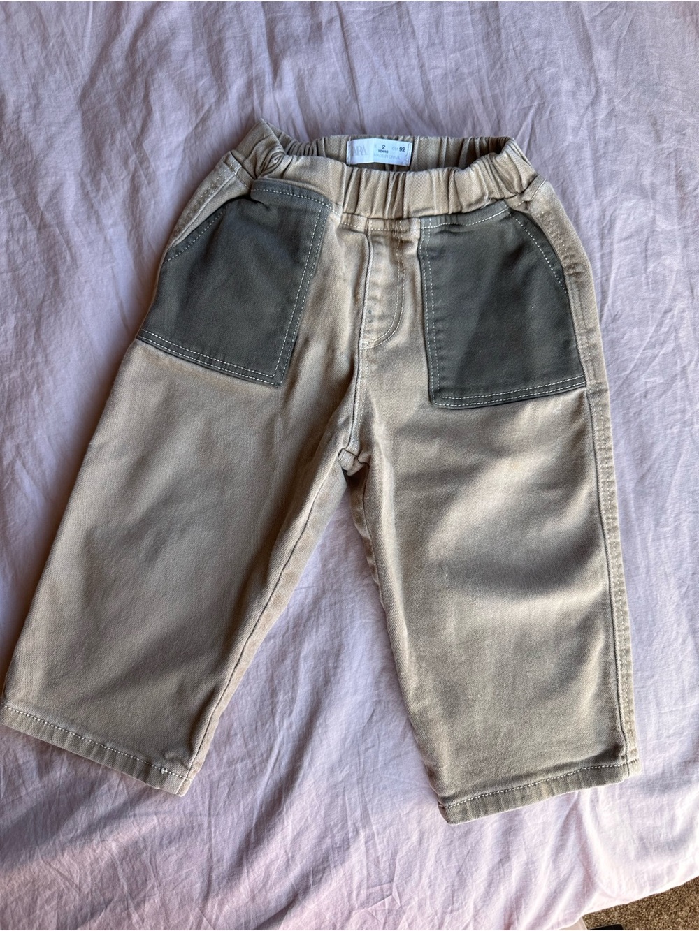 Zara Beige Sweatpants with Olive Patch Pockets